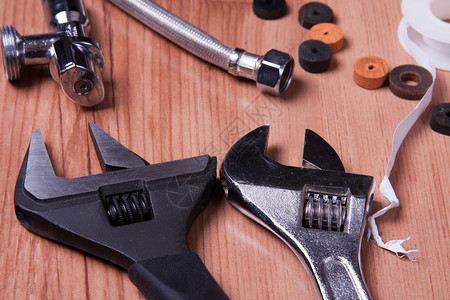 管鉗工具 五金工具中的實用利器